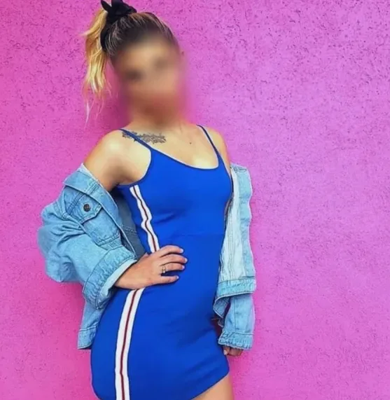 Anna, 36