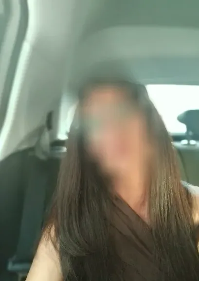 Carina, 40