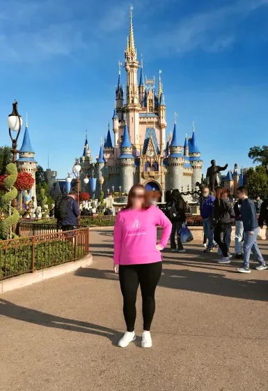 Celine, 37