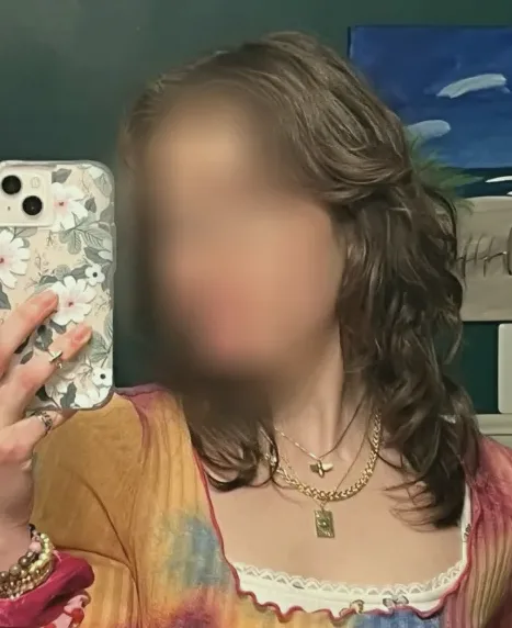 Fiona, 20