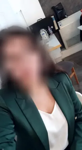 Lea, 27