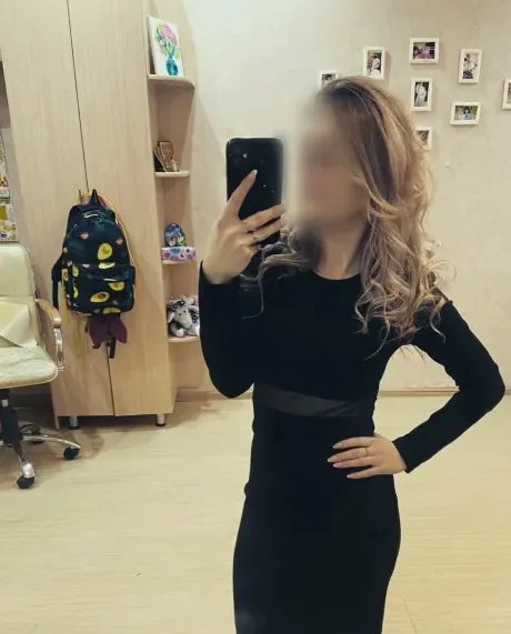 Melanie, 26