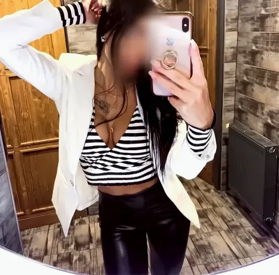Tijana, 34